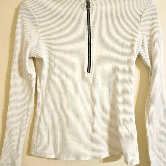 Blank Ribbed Zipper Tee - Picture 5 of 5